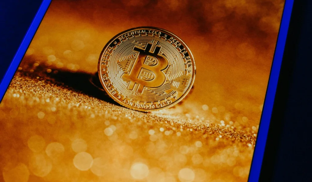 Bitcoin está subindo, e tem gente segurando firme há anos